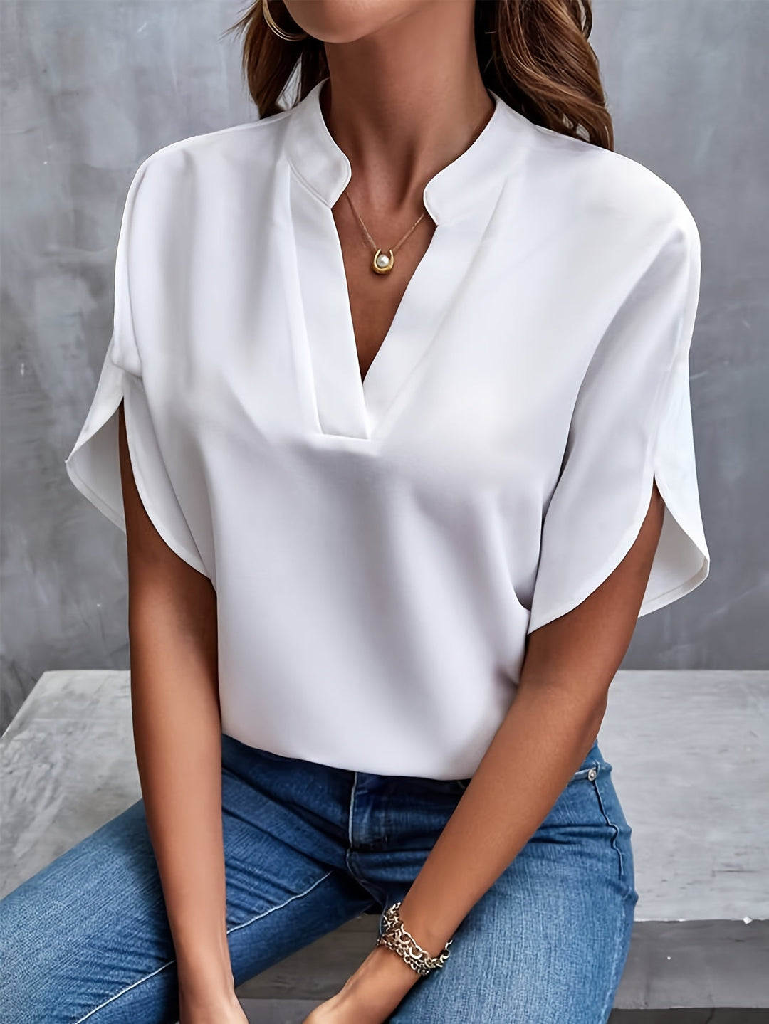 PATRICIA | FLARED SLEEVE BLOUSE